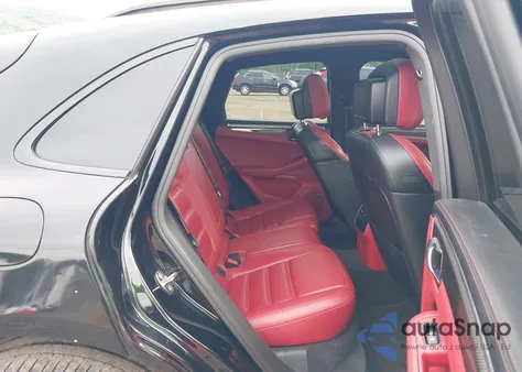 2017 Porsche Macan Turbo W/Performance Package from USA, damaged, VIN WP1AF2A51HLB62012